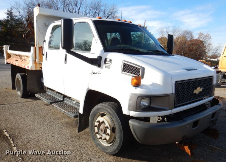 image for item DK1413 2008 Chevrolet C4500  dump truck