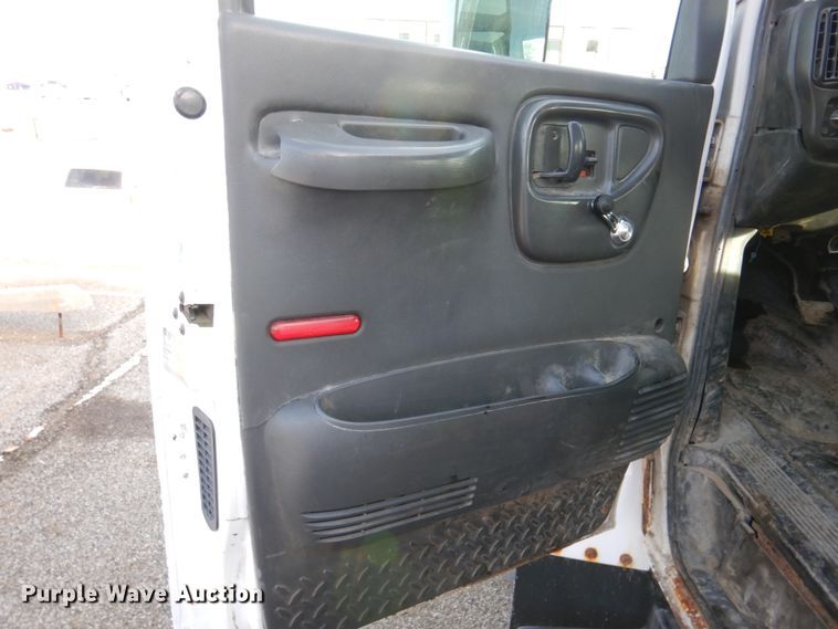 image for item DK1413 2008 Chevrolet C4500  dump truck