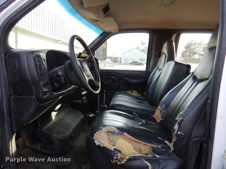 image for item DK1413 2008 Chevrolet C4500  dump truck