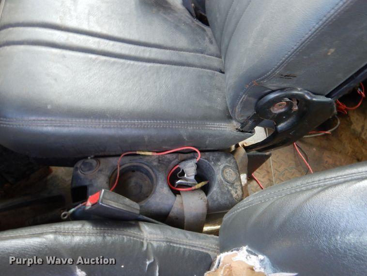 image for item DK1413 2008 Chevrolet C4500  dump truck