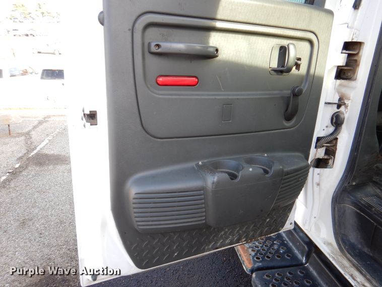 image for item DK1413 2008 Chevrolet C4500  dump truck