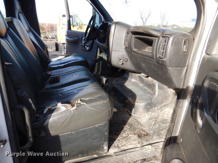 image for item DK1413 2008 Chevrolet C4500  dump truck