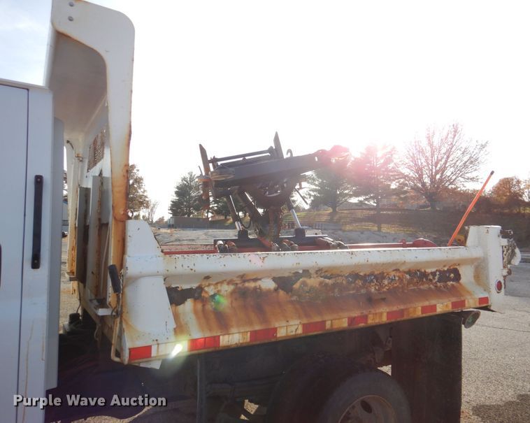 image for item DK1413 2008 Chevrolet C4500  dump truck