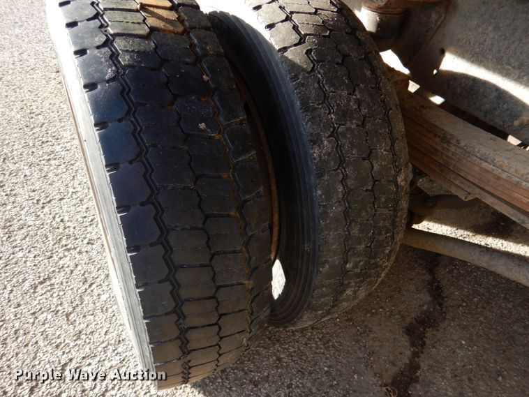 image for item DK1413 2008 Chevrolet C4500  dump truck