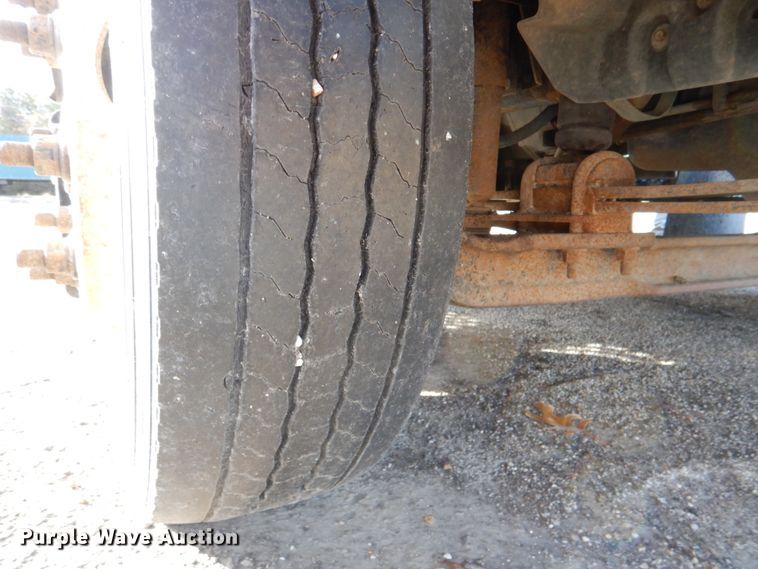 image for item DK1413 2008 Chevrolet C4500  dump truck