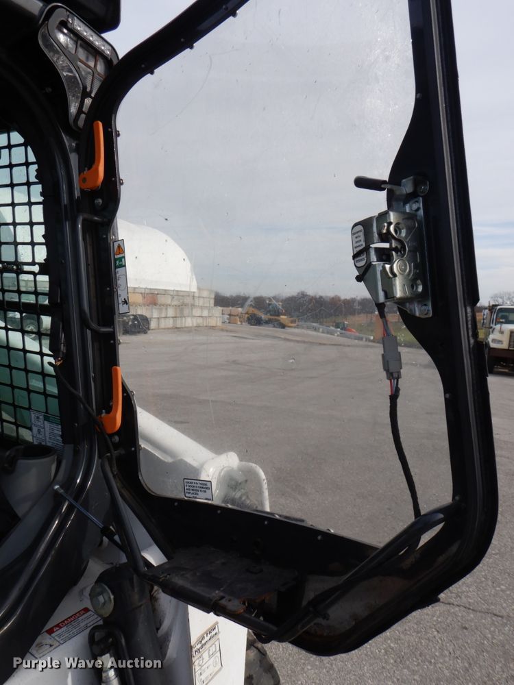 image for item DK1416 2019 Bobcat T870  tracked skid steer loader