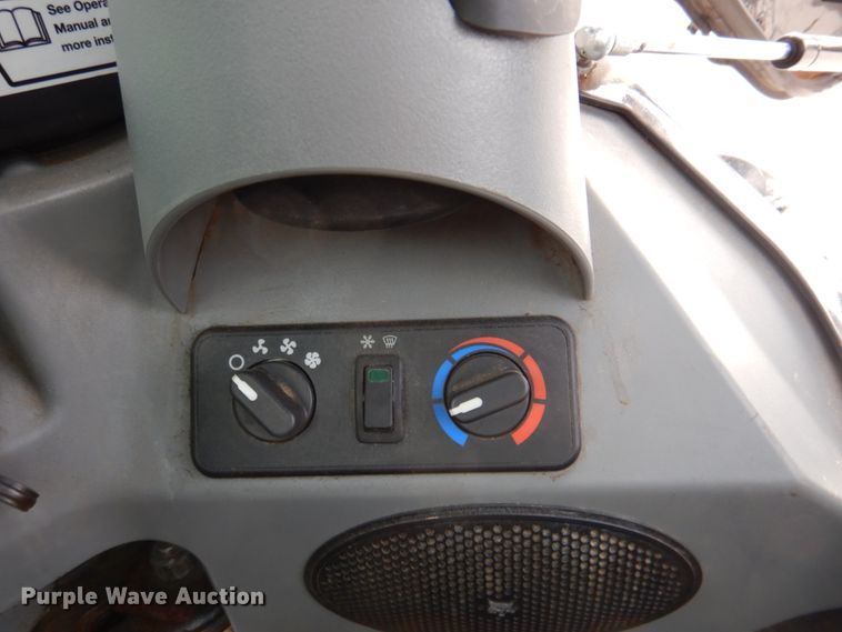 image for item DK1416 2019 Bobcat T870  tracked skid steer loader