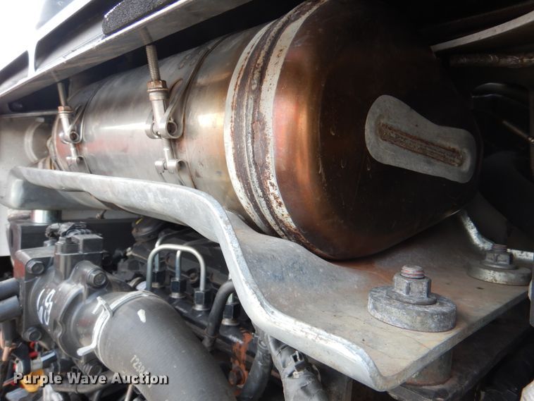 image for item DK1416 2019 Bobcat T870  tracked skid steer loader