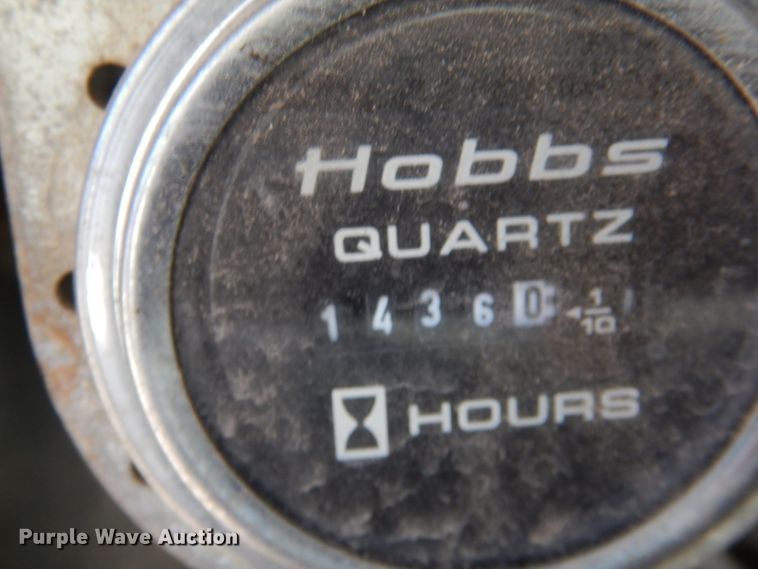 image for item DK1469 1994 Ford F700  oil distributor truck