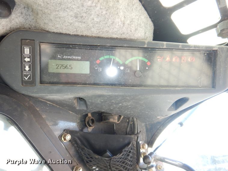 image for item DK1472 2010 John Deere 332D  skid steer loader