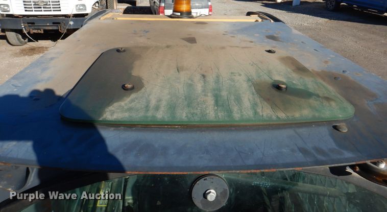 image for item DK1472 2010 John Deere 332D  skid steer loader