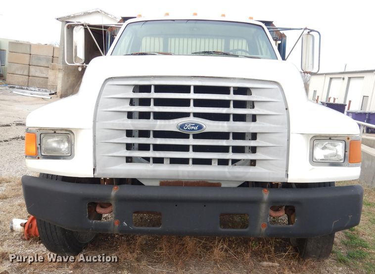 image for item DK3028 1998 Ford F700  dump flatbed truck