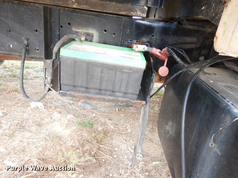 image for item DK3028 1998 Ford F700  dump flatbed truck