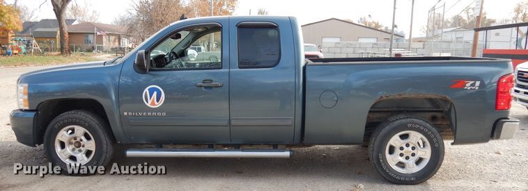 image for item DK3076 2009 Chevrolet Silverado 1500  Ext. Cab pickup truck