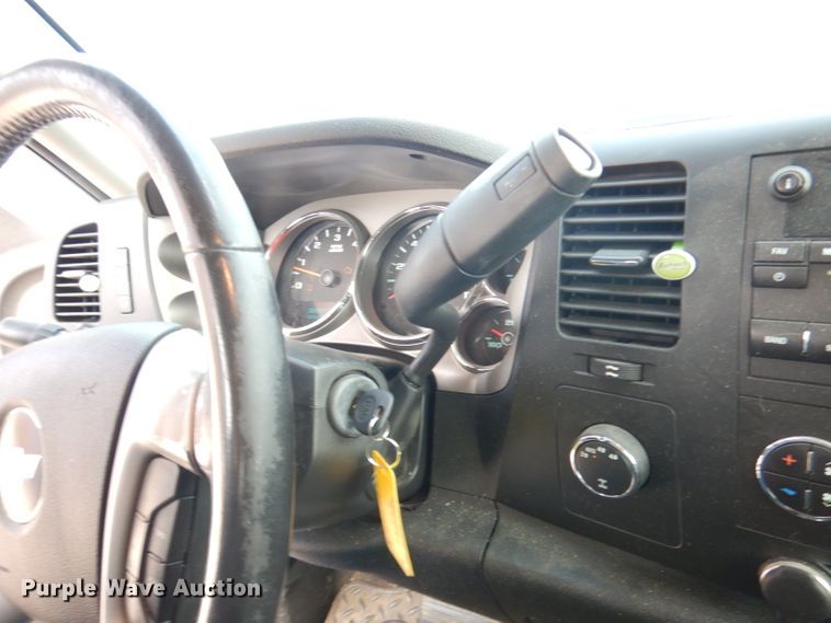 image for item DK3076 2009 Chevrolet Silverado 1500  Ext. Cab pickup truck