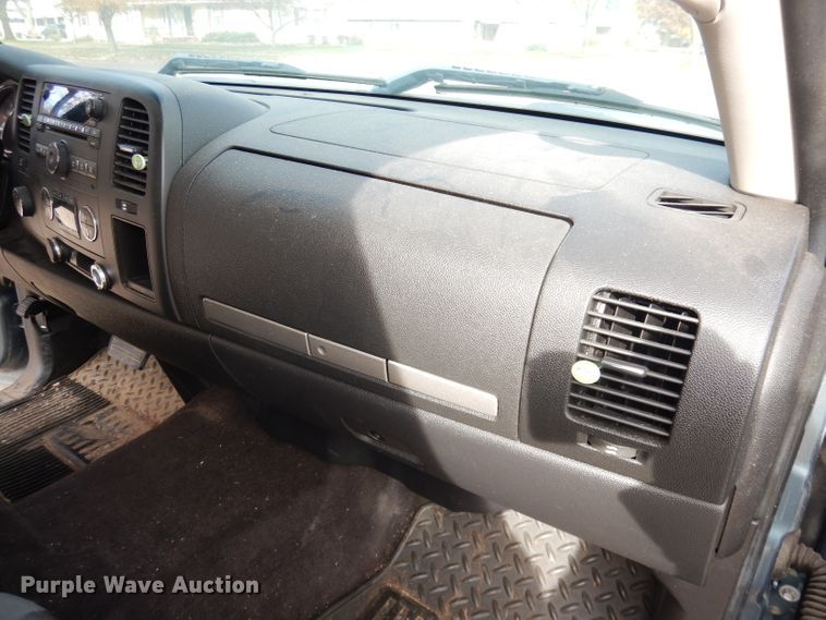 image for item DK3076 2009 Chevrolet Silverado 1500  Ext. Cab pickup truck