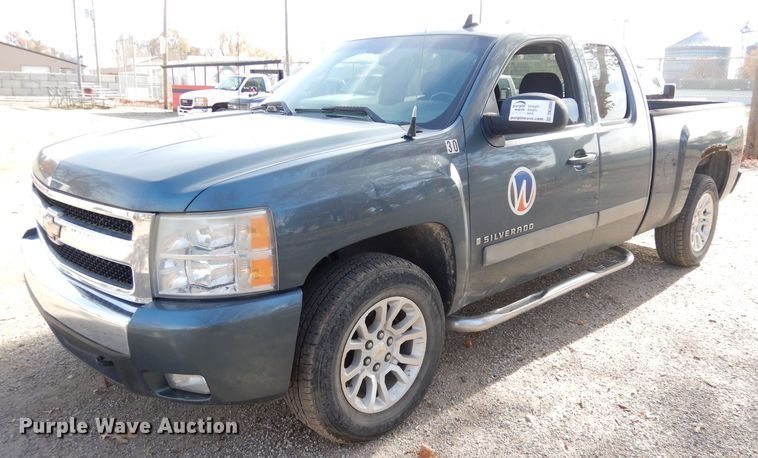 image for item DK3080 2008 Chevrolet Silverado 1500  Ext. Cab pickup truck