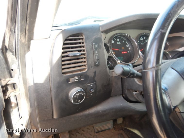 image for item DK3080 2008 Chevrolet Silverado 1500  Ext. Cab pickup truck