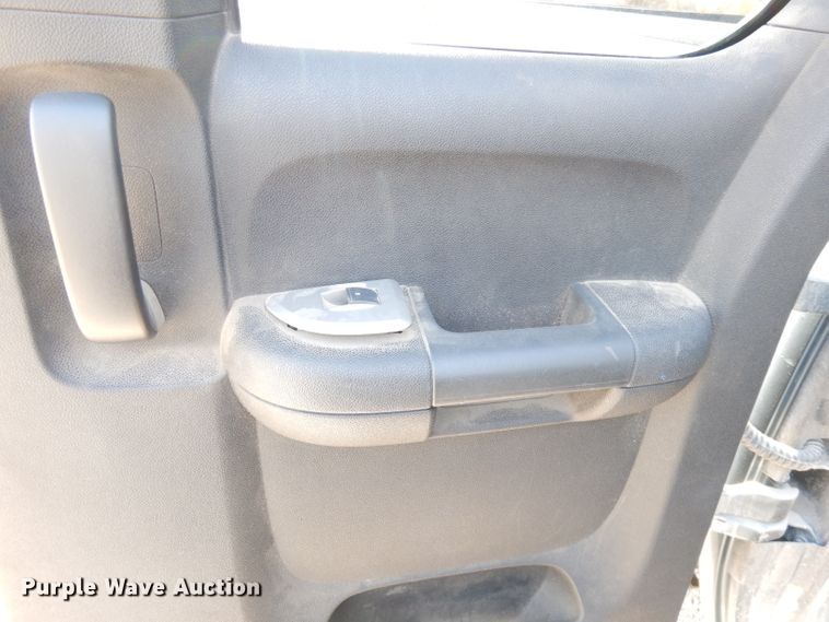 image for item DK3080 2008 Chevrolet Silverado 1500  Ext. Cab pickup truck