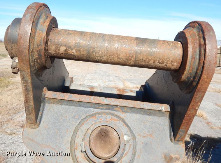 image for item DK3101 2011 Geith AT138072  bucket