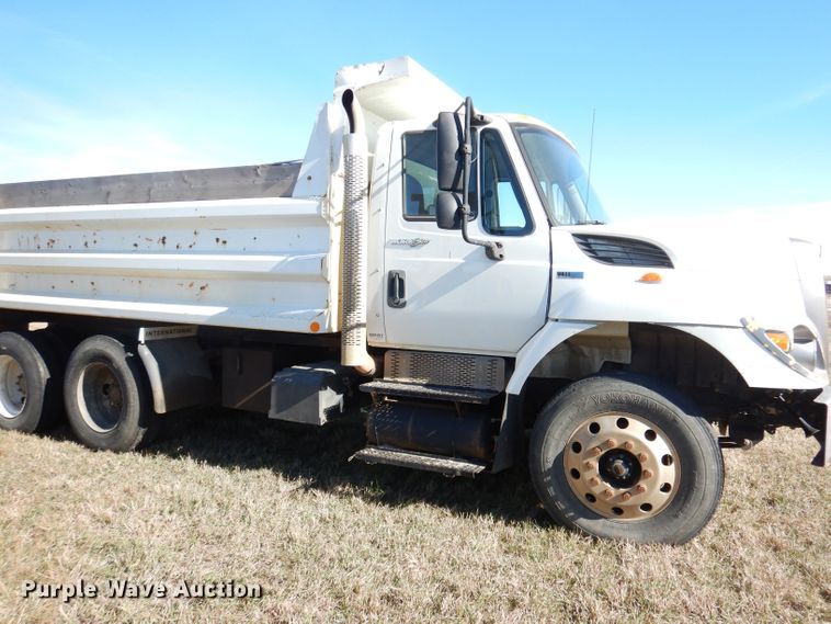 image for item DK3148 2012 International WorkStar 7400  dump truck