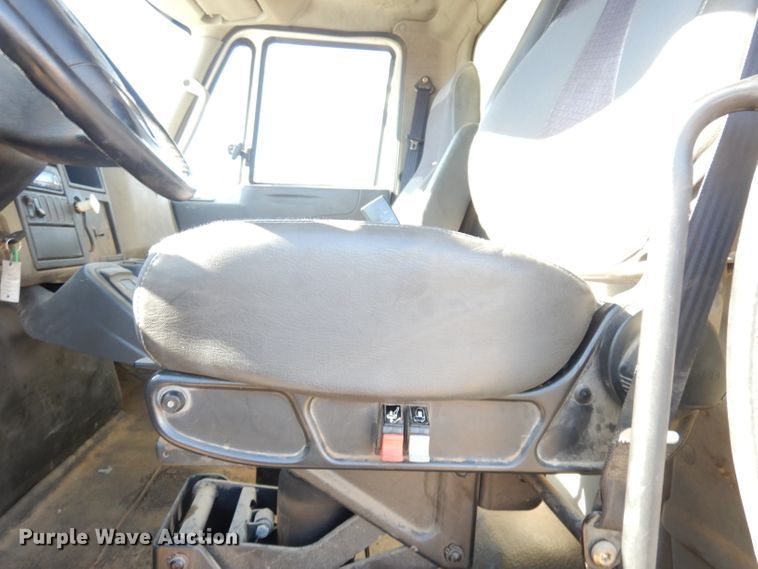 image for item DK3148 2012 International WorkStar 7400  dump truck