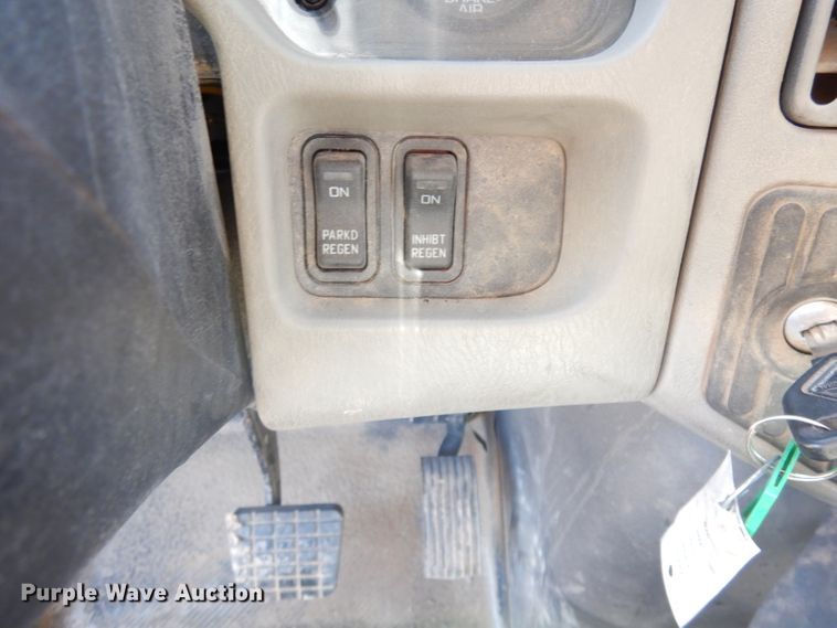 image for item DK3148 2012 International WorkStar 7400  dump truck