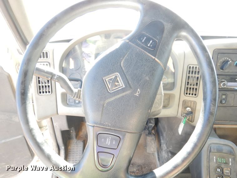 image for item DK3148 2012 International WorkStar 7400  dump truck