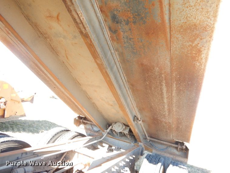 image for item DK3148 2012 International WorkStar 7400  dump truck