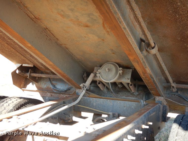 image for item DK3148 2012 International WorkStar 7400  dump truck