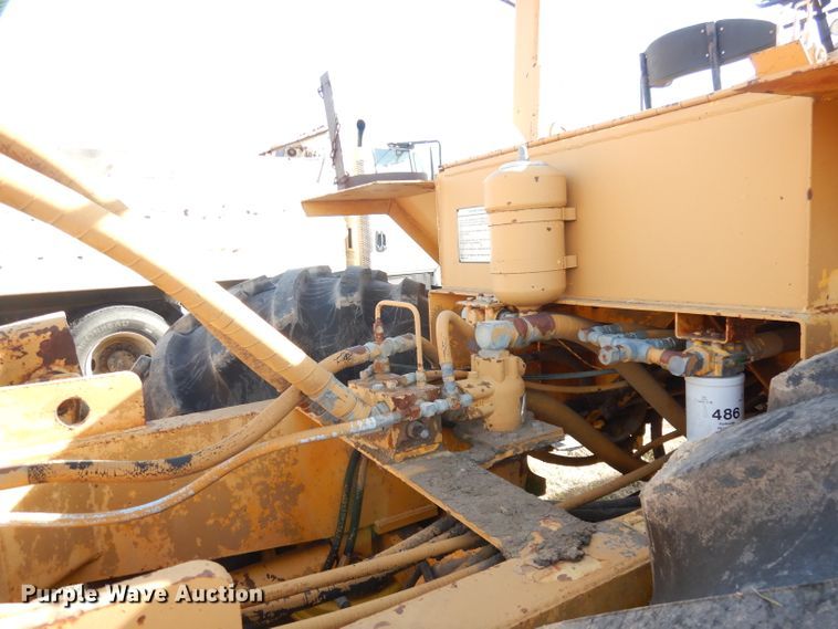 image for item DK3149 1985 Bomag MPH100  soil stabilizer / recycler