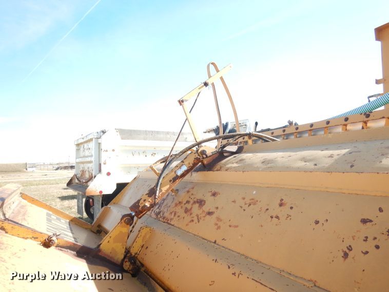 image for item DK3149 1985 Bomag MPH100  soil stabilizer / recycler