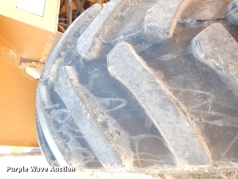 image for item DK3149 1985 Bomag MPH100  soil stabilizer / recycler