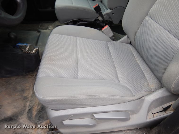 image for item DK3152 2018 Chevrolet Silverado 1500  Crew Cab pickup truck