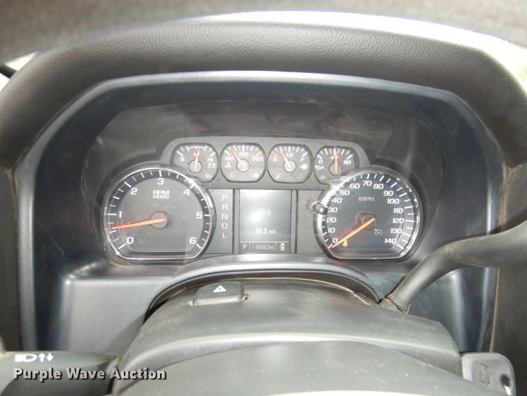 image for item DK3152 2018 Chevrolet Silverado 1500  Crew Cab pickup truck