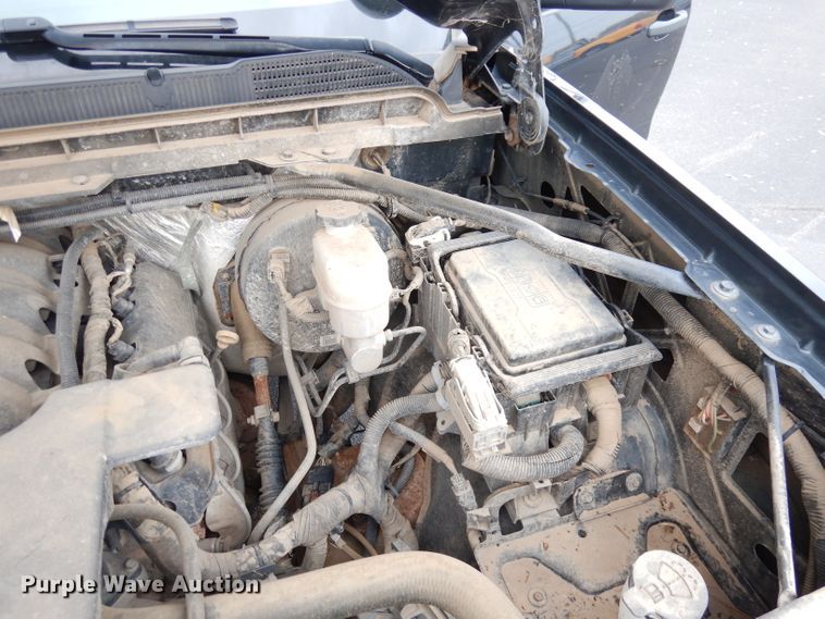 image for item DK3152 2018 Chevrolet Silverado 1500  Crew Cab pickup truck