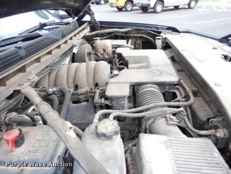 image for item DK3152 2018 Chevrolet Silverado 1500  Crew Cab pickup truck