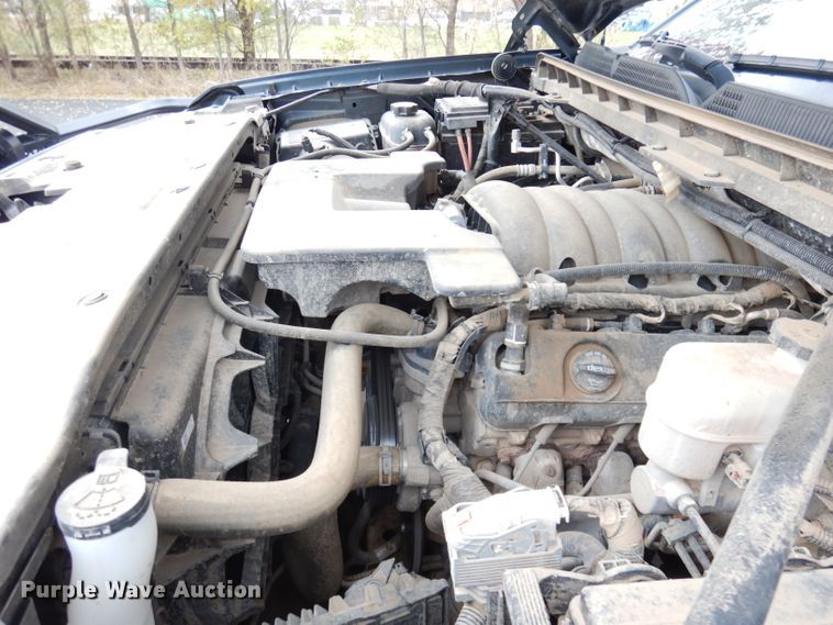 image for item DK3152 2018 Chevrolet Silverado 1500  Crew Cab pickup truck