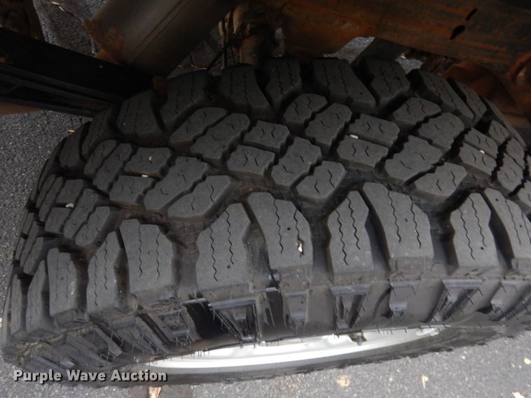 image for item DK3152 2018 Chevrolet Silverado 1500  Crew Cab pickup truck