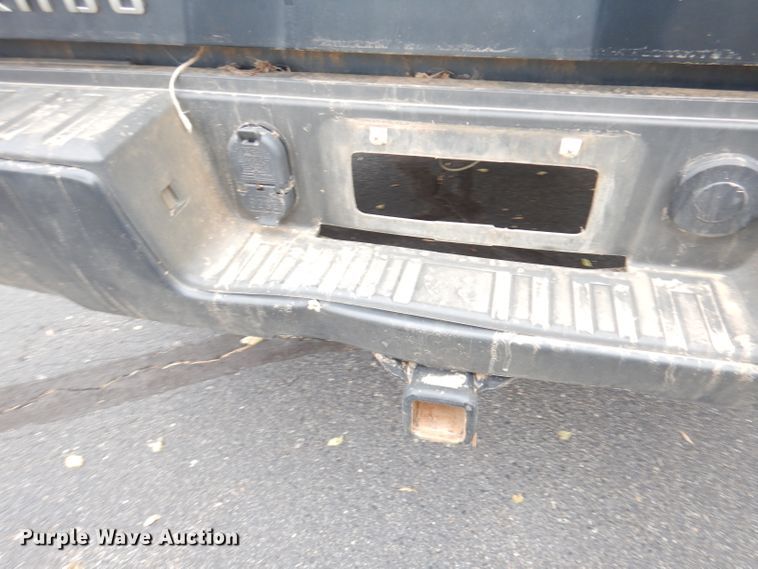 image for item DK3152 2018 Chevrolet Silverado 1500  Crew Cab pickup truck