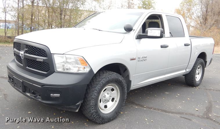 image for item DK3153 2017 Dodge Ram 1500  Crew Cab pickup truck