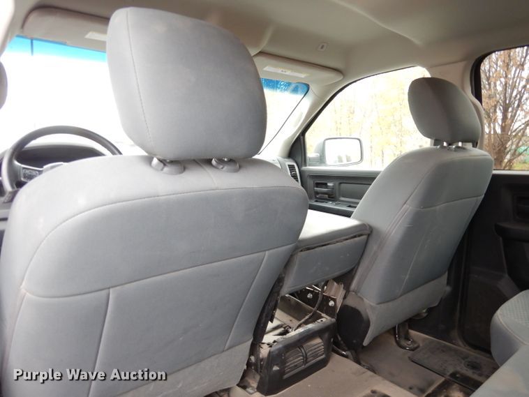 image for item DK3153 2017 Dodge Ram 1500  Crew Cab pickup truck