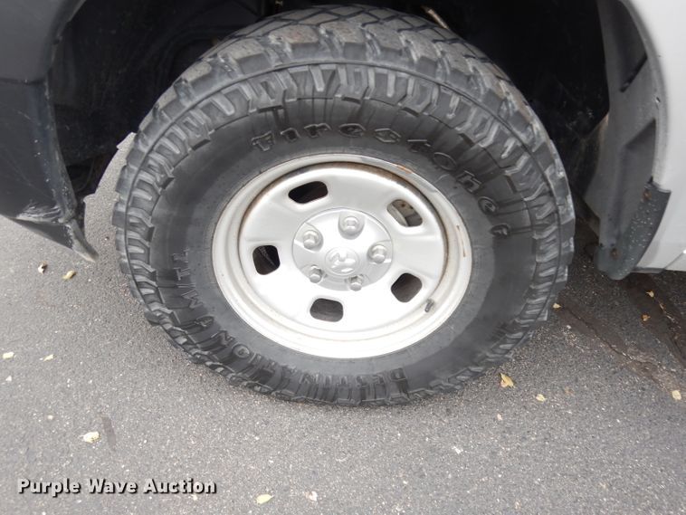 image for item DK3153 2017 Dodge Ram 1500  Crew Cab pickup truck