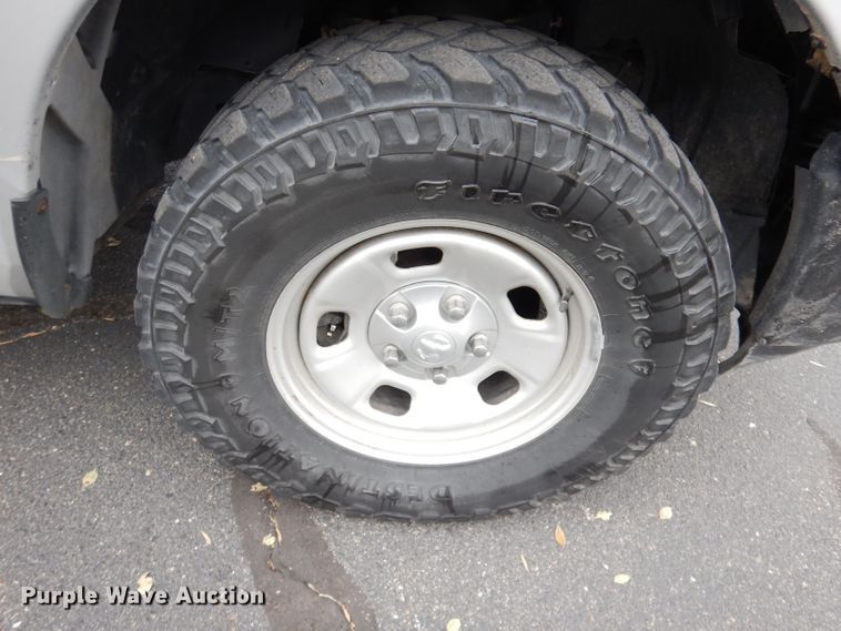 image for item DK3153 2017 Dodge Ram 1500  Crew Cab pickup truck