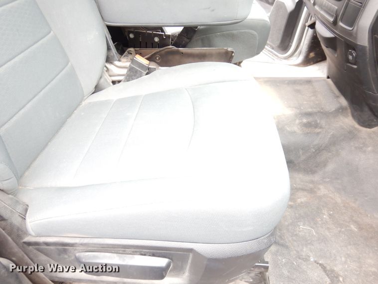 image for item DK3153 2017 Dodge Ram 1500  Crew Cab pickup truck