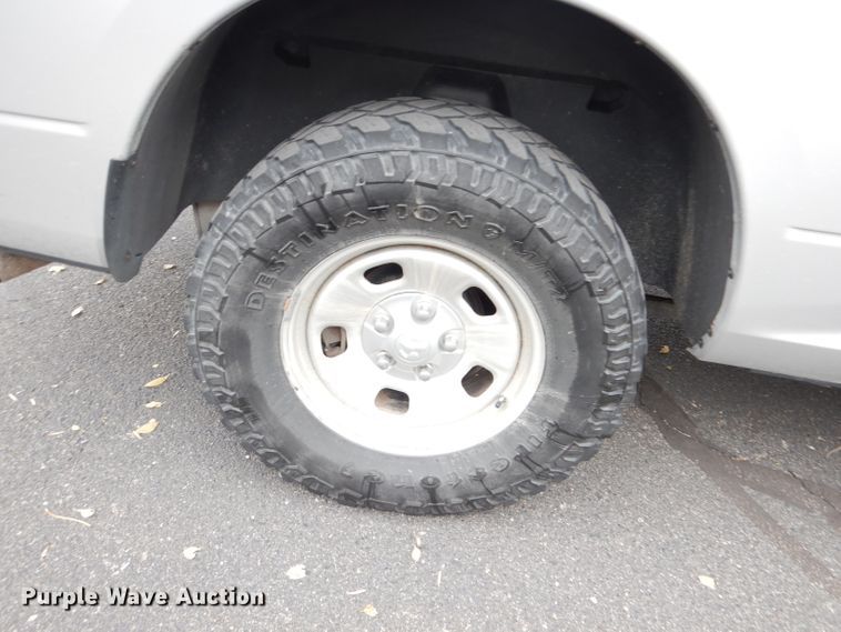 image for item DK3153 2017 Dodge Ram 1500  Crew Cab pickup truck