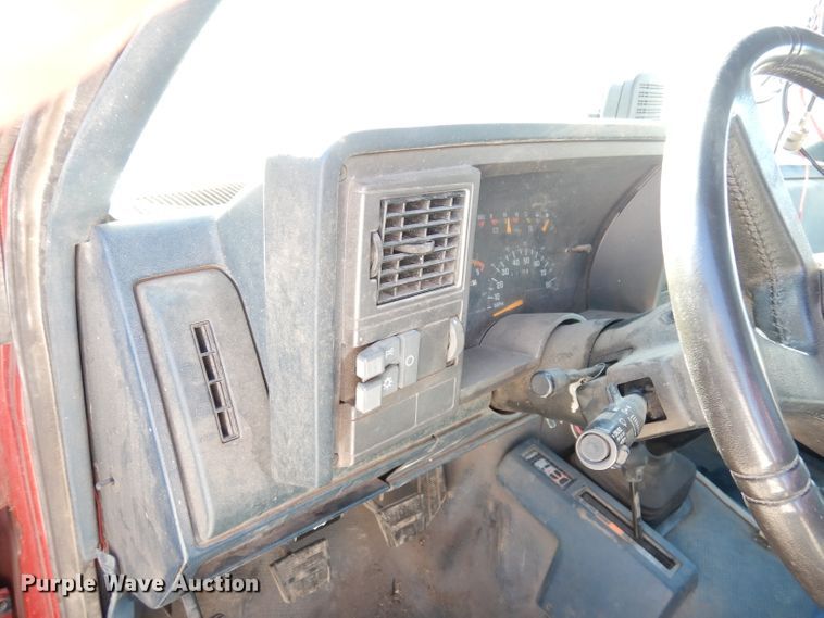 image for item DK3185 1993 Chevrolet K2500  brush fire truck