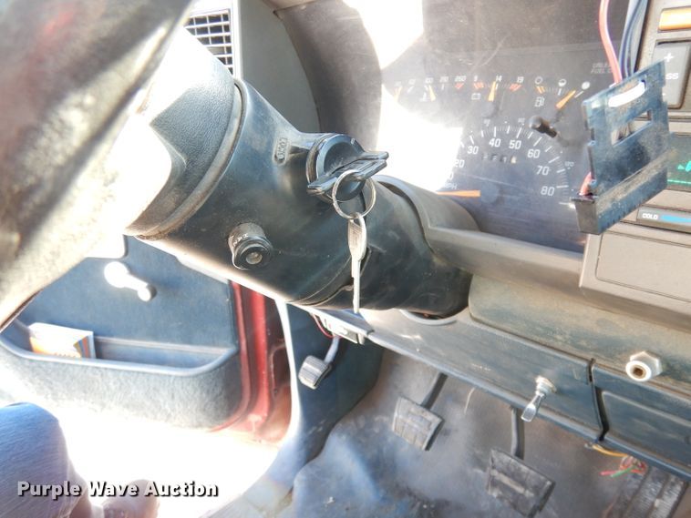 image for item DK3185 1993 Chevrolet K2500  brush fire truck