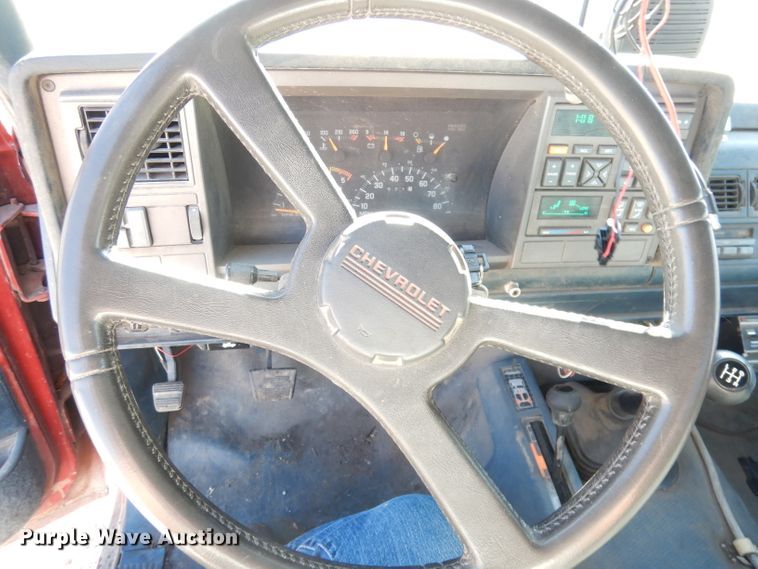 image for item DK3185 1993 Chevrolet K2500  brush fire truck