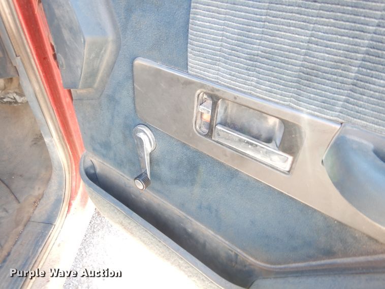 image for item DK3185 1993 Chevrolet K2500  brush fire truck